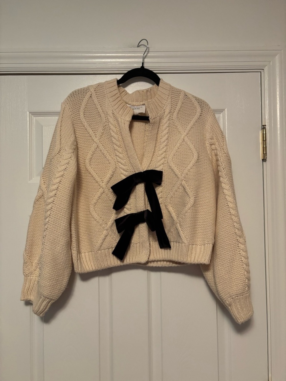 Tuckernuck Hyacinth House Cream Black Velvet Bows Bess Cardigan Sweater M - Picture 10 of 11